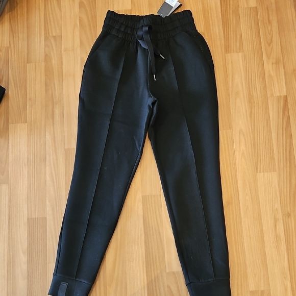 Unrl Pants - UNRL Luxbreak Sweat Joggers